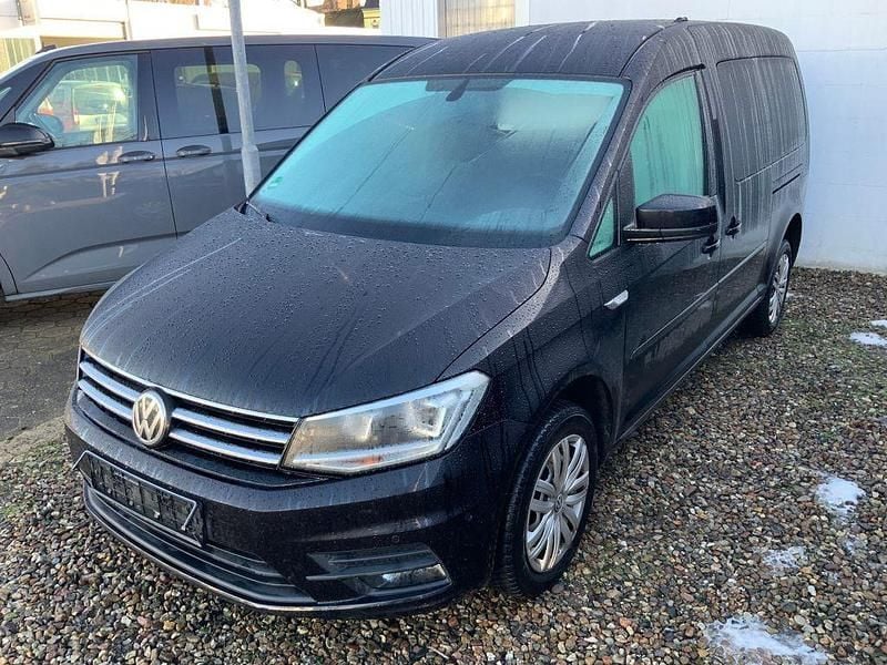 Schwarz Gebraucht 2016 VW Caddy Maxi Comfortline Van / Kleinbus | 9.950 € (Teuer) - Bild 1/4