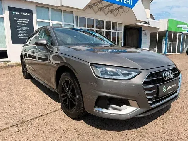 Gebraucht Audi A4 Advanced 150 PS (110 kW) 2021 Grau Kombi