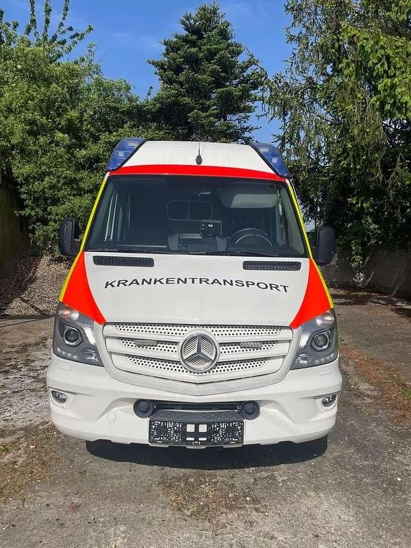 Weiß Gebraucht 2015 Mercedes Sprinter Van | 14.500 € (Fairer Preis) - Bild 1/4