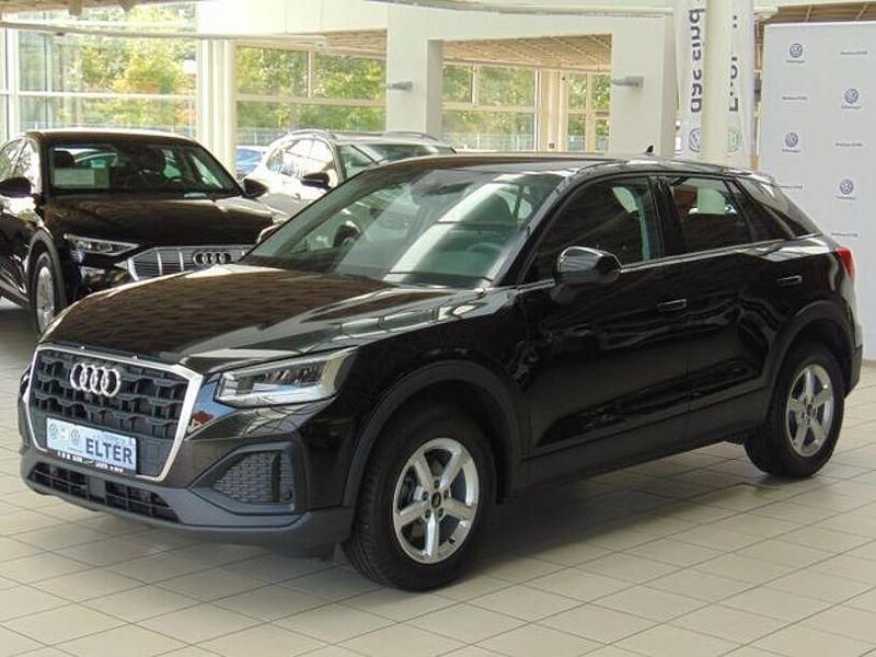 Brillantschwarz Gebraucht 2024 Audi Q2 SUV | 22.990 € (Guter Preis) - Bild 1/4