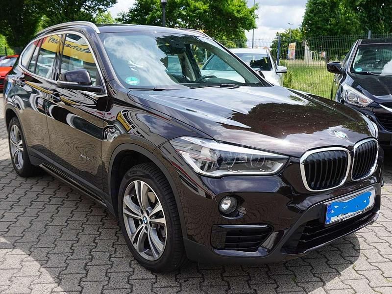 Sparkling brown Gebraucht 2016 BMW X1 Sport Line SUV | 21.000 € (Fairer Preis) - Bild 1/4