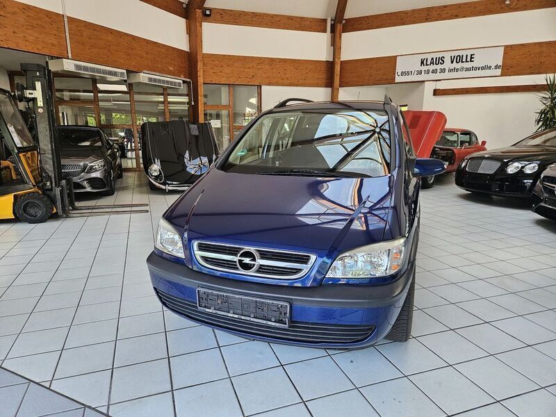 Blau Gebraucht 2004 Opel Zafira Njoy Van / Kleinbus | 1.645 € (Fairer Preis) - Bild 1/4