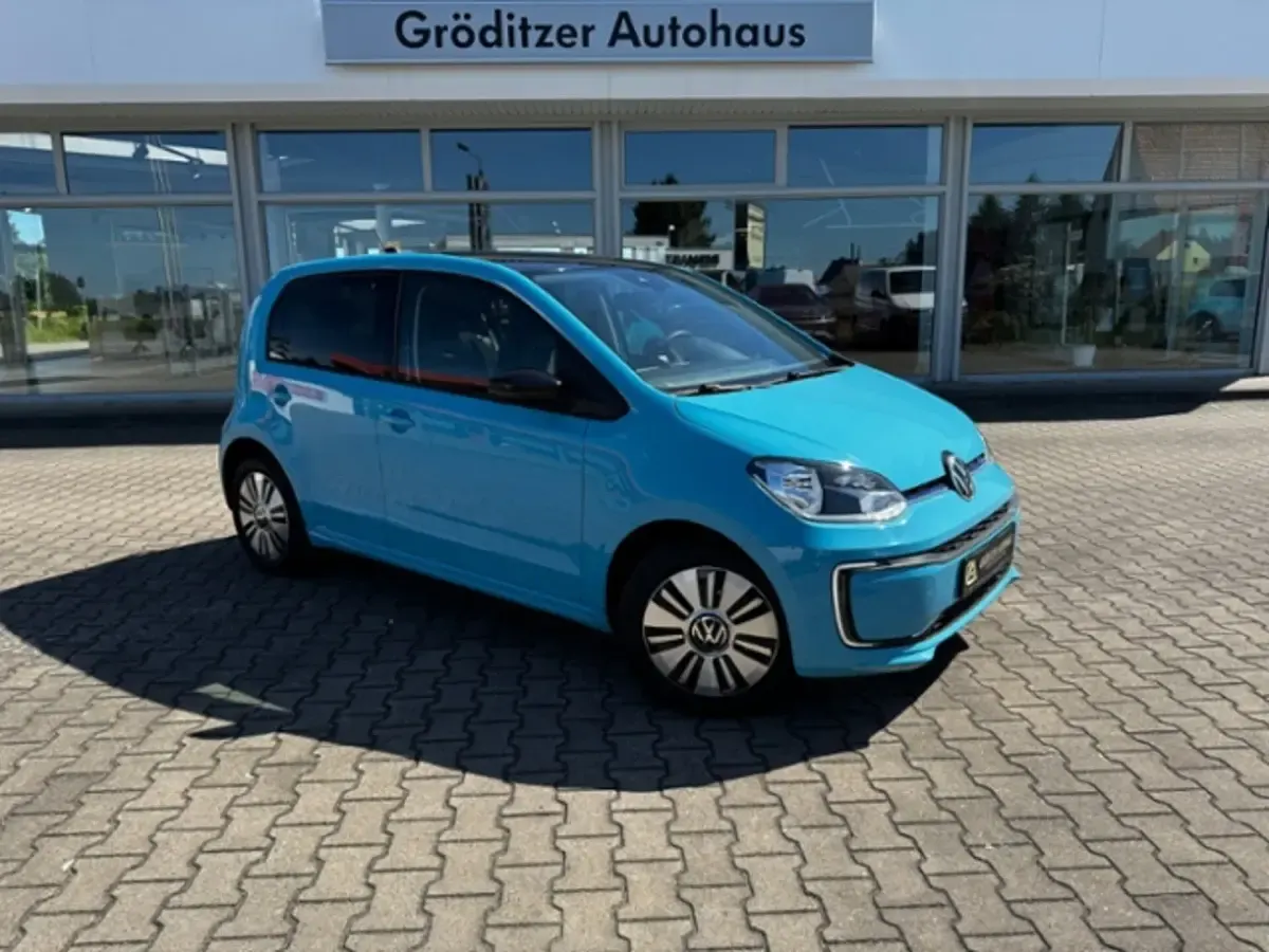 Gebraucht VW e-up! Style 61 kW (83 PS) 2021 Kleinwagen