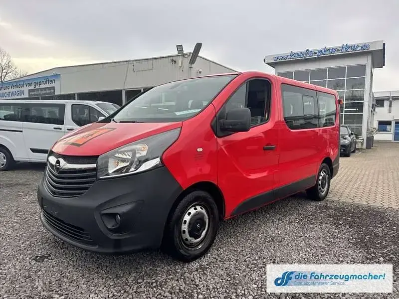 Gebraucht Opel Vivaro 90 PS (66 kW) 2015 Rot Van / Kleinbus