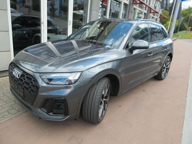 Grau Gebraucht 2021 Audi SQ5 Sport SUV | 42.950 € (Fairer Preis) - Bild 1/4