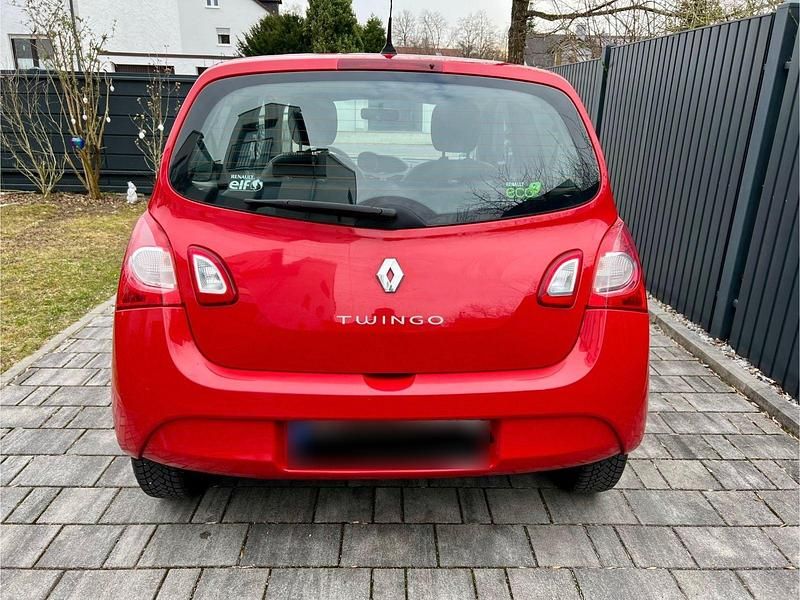 Gebraucht Renault Twingo 75 PS (55 kW) 2014 Rot Kleinwagen