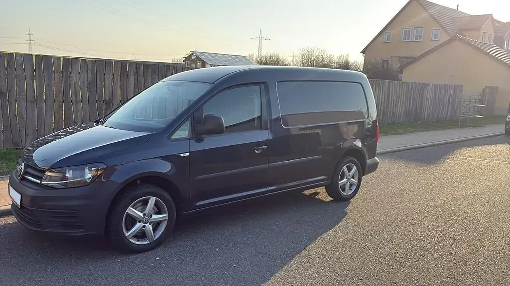Gebraucht VW Caddy Maxi 150 PS (110 kW) 2017 Schwarz Van / Kleinbus