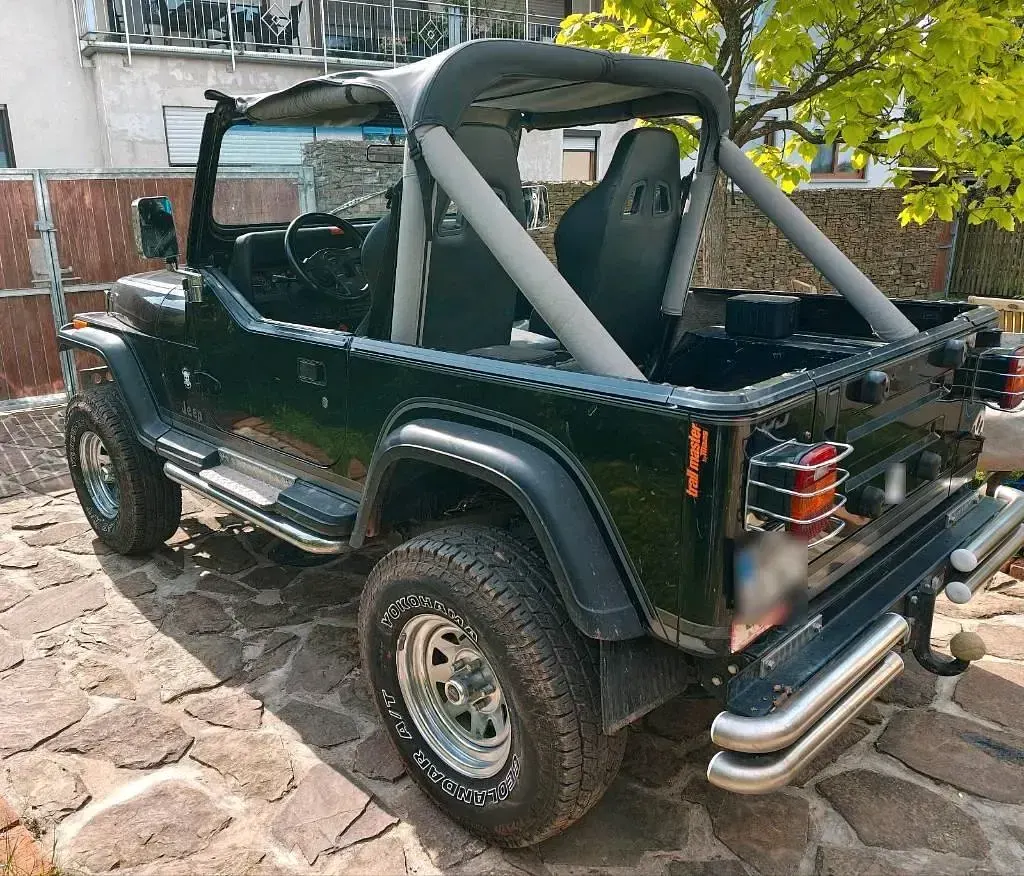 Gebraucht Jeep Wrangler 121 PS (88 kW) 1989 Schwarz SUV