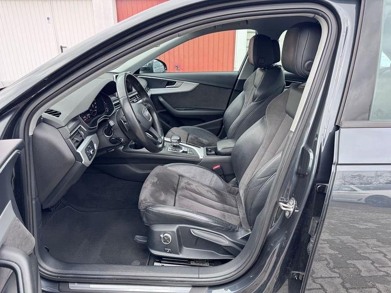 Gebraucht Audi A4 Sport 272 PS (200 kW) 2017 Grau Limousine