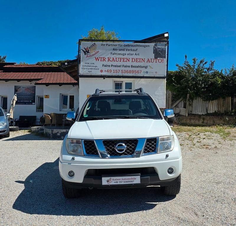 Weiß Gebraucht 2008 Nissan Navara Abholung | 5.700 € (Superpreis) - Bild 1/4