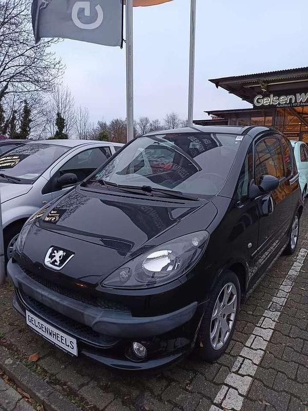 Farbe schwarz obsidien/metalli Gebraucht 2008 Peugeot 1007 Sport Kleinwagen | 1.990 € (Fairer Preis) - Bild 1/4