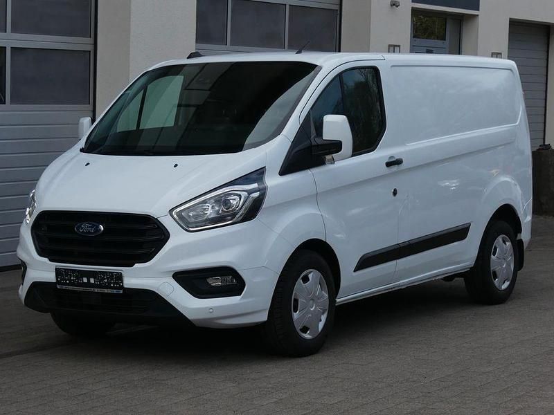 Weiß Gebraucht 2023 Ford Transit Custom Trend Van / Kleinbus | 23.990 € (Superpreis) - Bild 1/4