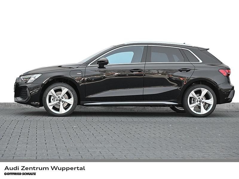 Gebraucht Audi A3 S-Line 204 PS (150 kW) 2025 Mythosschwarz metallic Limousine