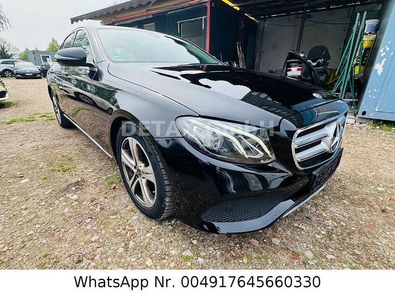 Gebraucht Mercedes E200 Avantgarde 150 PS (110 kW) 2018 Schwarz Limousine