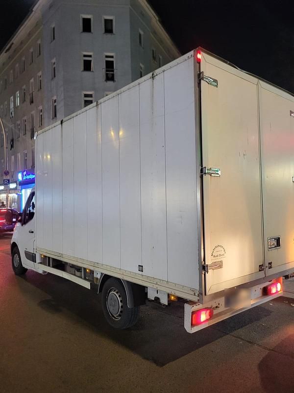 Gebraucht Opel Movano 136 PS (100 kW) 2015 Weiß Van / Kleinbus