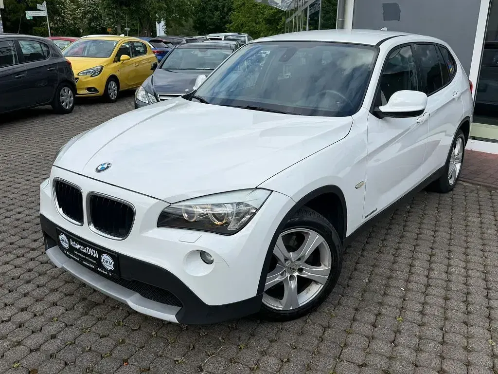 Gebraucht BMW X1 Sport Line 143 PS (105 kW) 2010 Alpinweiss iii SUV