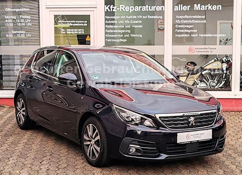 Blau Gebraucht 2018 Peugeot 308 Limousine | 12.997 € (Etwas zu teuer) - Bild 1/4