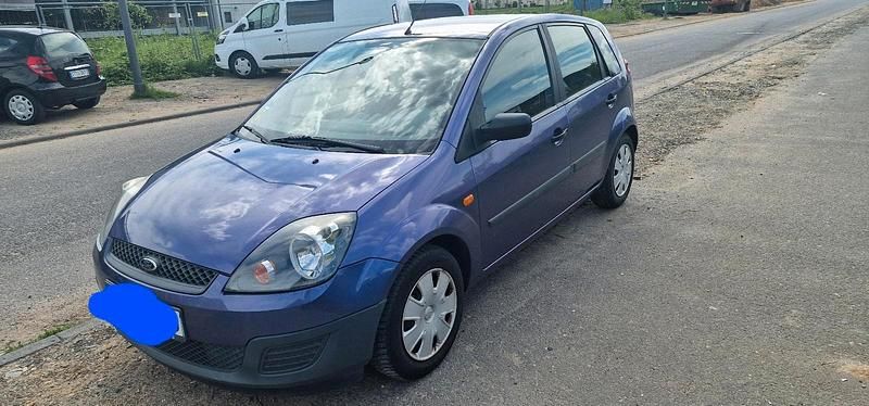 Violet Gebraucht 2006 Ford Fiesta Kleinwagen | 1.200 € (Guter Preis) - Bild 1/4