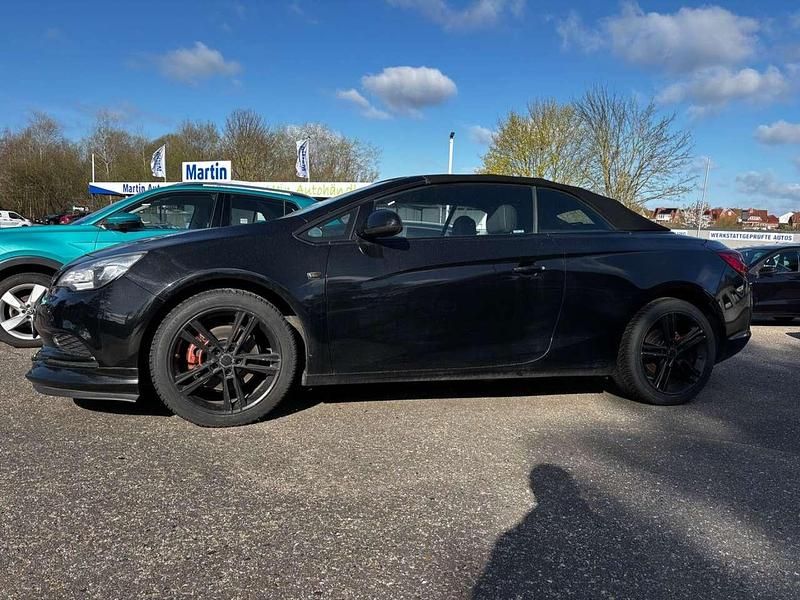 Gebraucht Opel Cascada Edition 140 PS (102 kW) 2017 Schwarz Cabrio