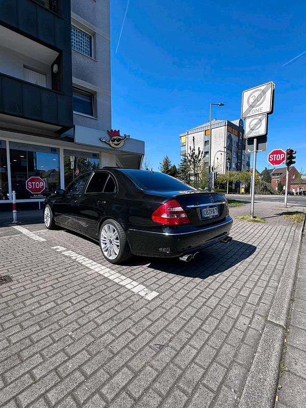 Gebraucht Mercedes E420 314 PS (230 kW) 2005 Schwarz Limousine