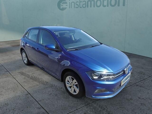 Blau Gebraucht 2019 VW Polo Comfortline Limousine | 16.490 € (Fairer Preis) - Bild 1/2