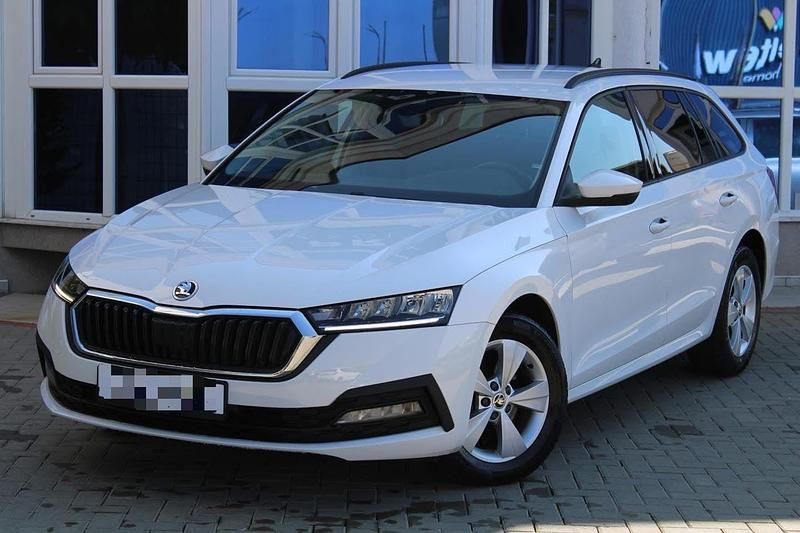 Weiß Gebraucht 2020 Skoda Octavia Kombi | 14.000 € (Fairer Preis) - Bild 1/4