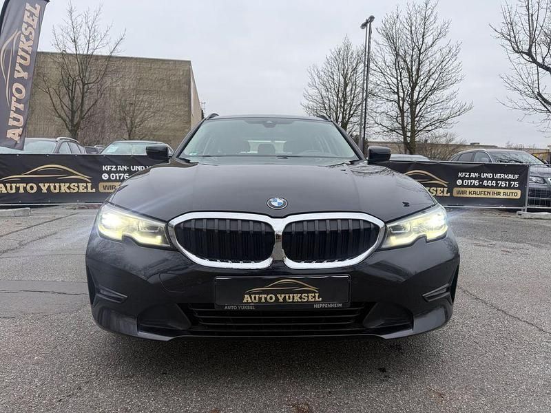 Gebraucht BMW 318 Sport Line 150 PS (110 kW) 2020 Schwarz Kombi