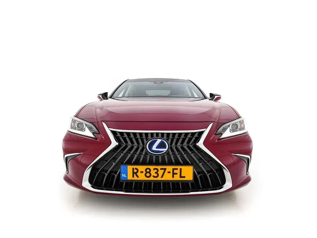 Gebraucht Lexus ES300 Business Edition 218 PS (160 kW) 2022 Rot Limousine