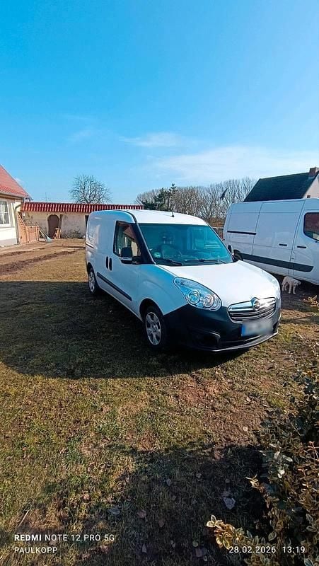 Gebraucht Opel Combo 90 PS (66 kW) 2015 Weiß Van / Kleinbus