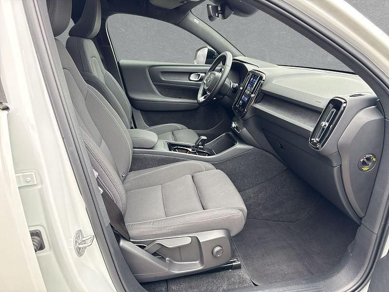 Gebraucht Volvo C40 Plus 300 kW (408 PS) 2022 Crystal white pearl SUV