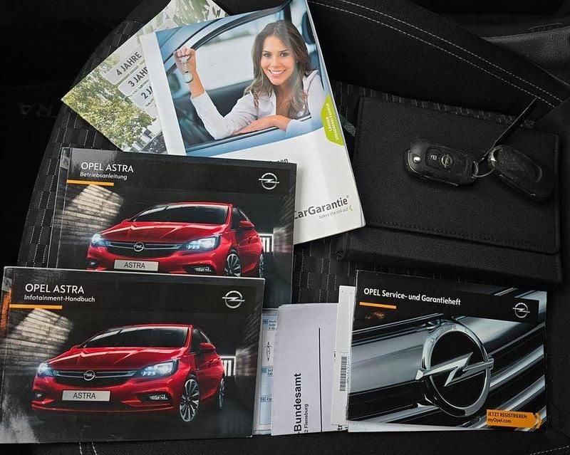 Gebraucht Opel Astra 125 PS (91 kW) 2016 Schwarz Limousine