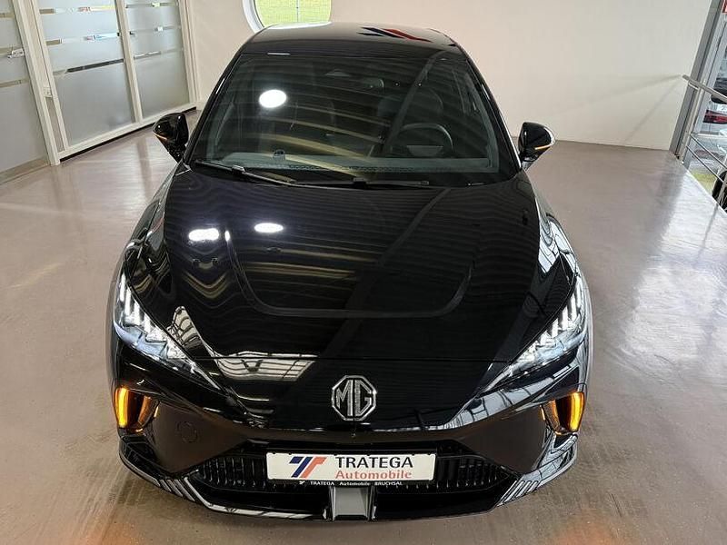 Gebraucht MG MG4 EV 319 kW (435 PS) 2024 Pebble black Kleinwagen