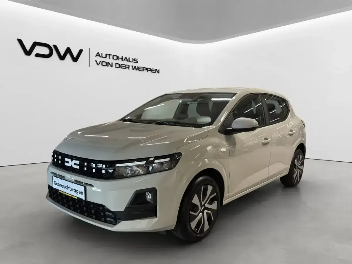 Gebraucht Dacia Sandero Expression 101 PS (74 kW) 2026 Kleinwagen