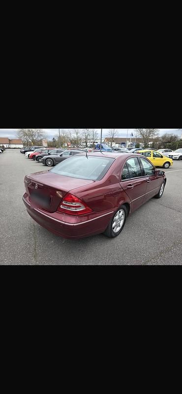 Gebraucht Mercedes C200 163 PS (119 kW) 2000 Andere farben Limousine