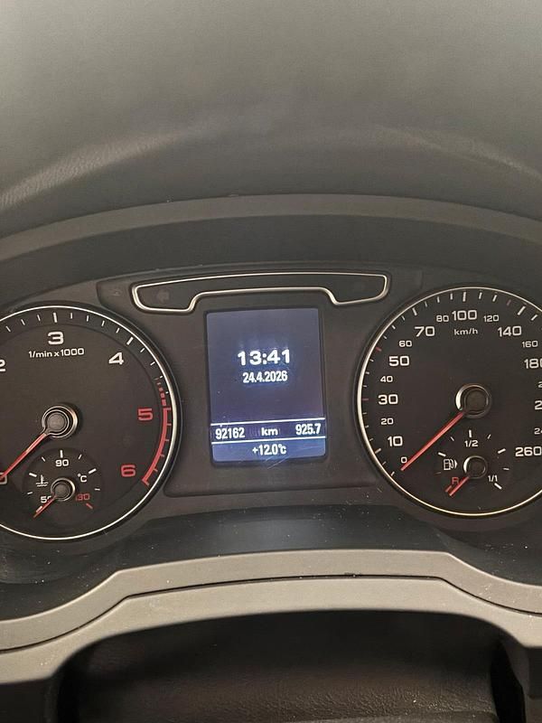 Usata Audi Q3 177 CV (130 kW) 2012 Grigio SUV