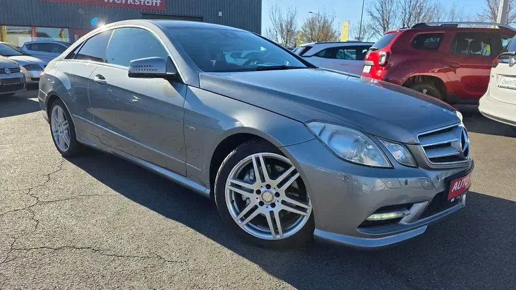 Occasion Mercedes E200 AMG line 184 ch (135 kW) 2011 Argent Coupé