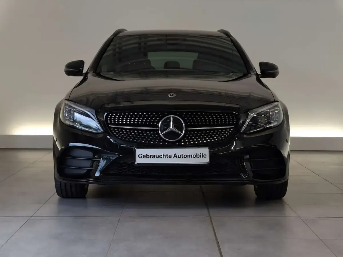 Gebraucht Mercedes C400 AMG line 333 PS (244 kW) 2019 Schwarz Limousine