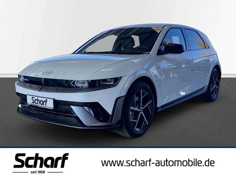 Weiss Gebraucht 2025 Hyundai Ioniq 6 N Line Limousine | 43.890 € (Teuer) - Bild 1/3
