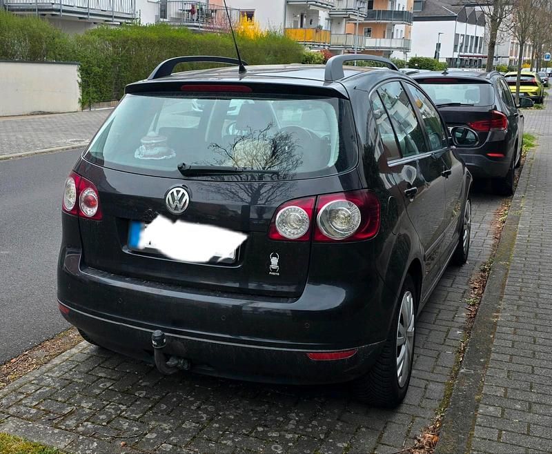Gebraucht VW Golf Plus Cross 140 PS (102 kW) 2007 Schwarz Van / Kleinbus