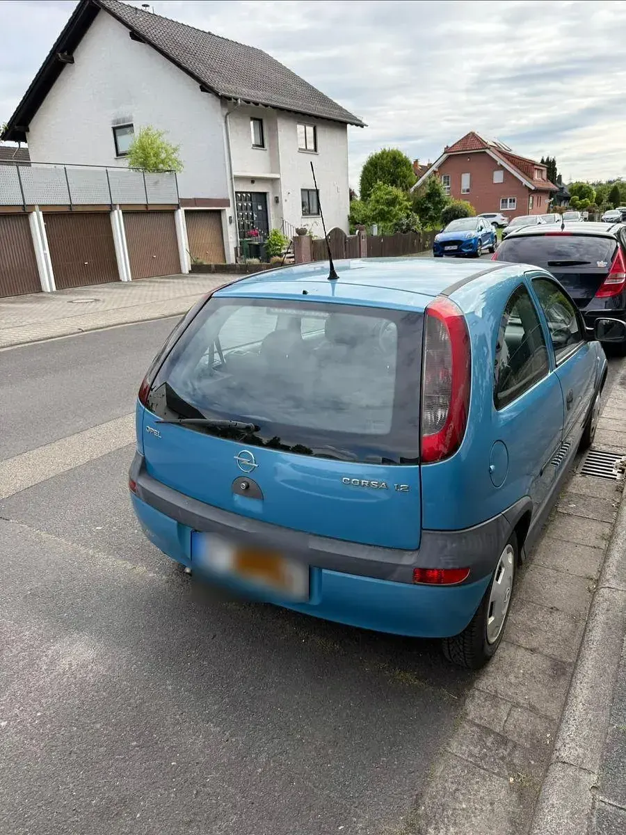 Gebraucht Opel Corsa 75 PS (55 kW) 2002 Kleinwagen