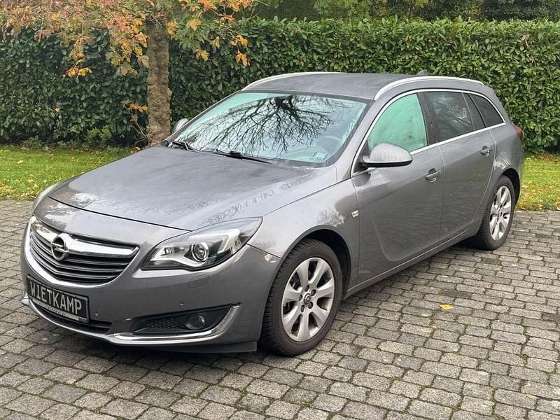Shiny grey (rock) Gebraucht 2016 Opel Insignia Innovation Kombi | 5.500 € (Superpreis) - Bild 1/4
