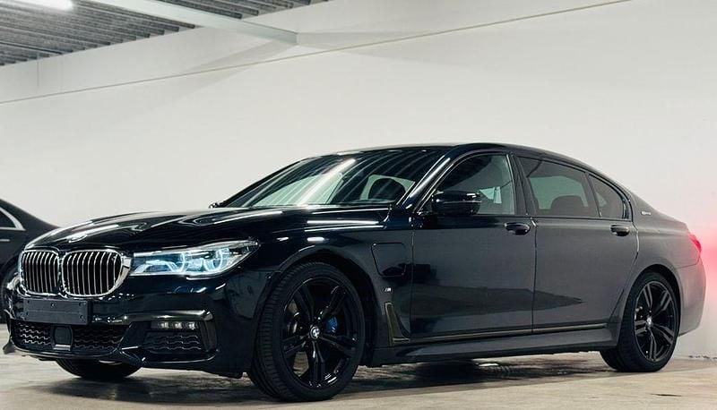 Schwarz Gebraucht 2018 BMW 740 M Sport Limousine | 28.900 € (Superpreis) - Bild 1/4