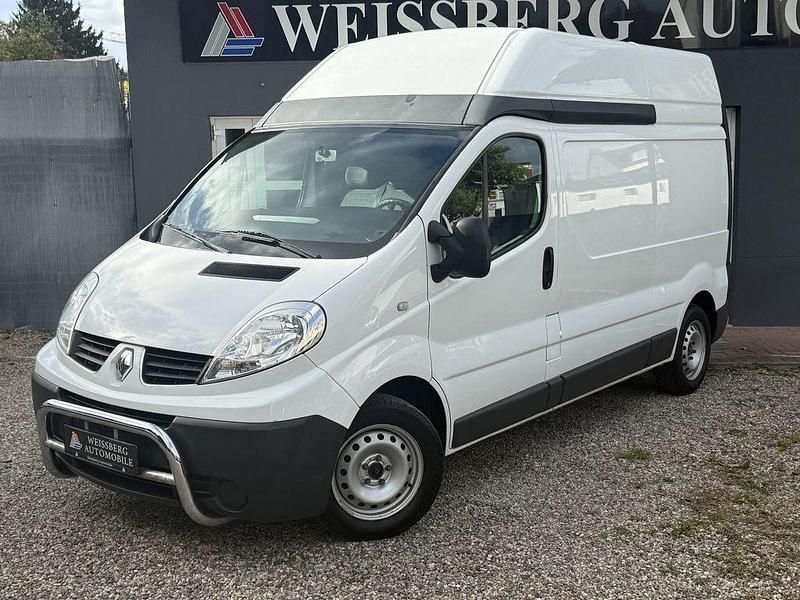 Weiß Gebraucht 2009 Renault Trafic Van | 8.990 € (Fairer Preis) - Bild 1/4