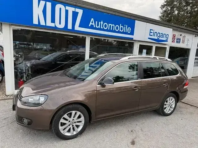 Gebraucht VW Golf VI Style 105 PS (77 kW) 2011 Braun Kleinwagen