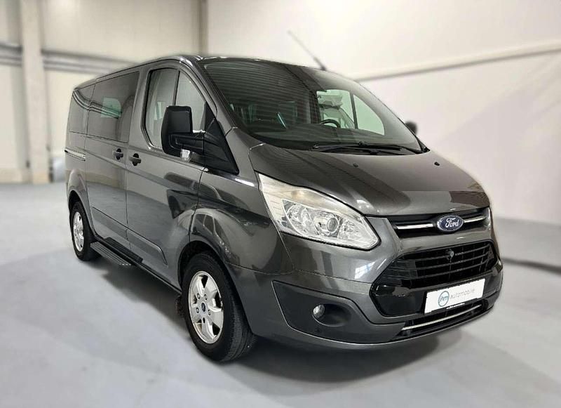 Gebraucht Ford Transit Custom 131 PS (96 kW) 2016 Grau Van / Kleinbus