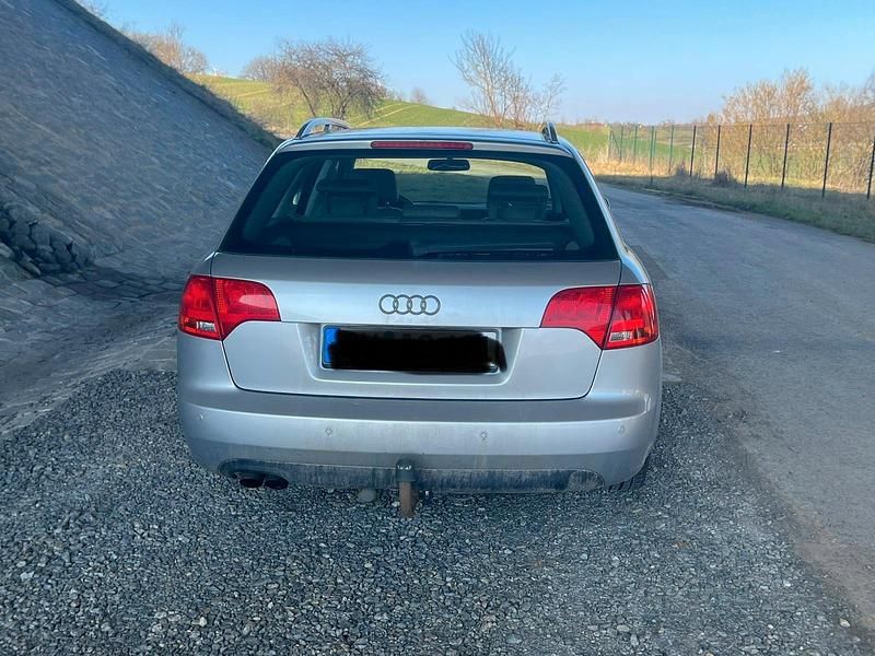 Gebraucht Audi A4 140 PS (102 kW) 2006 Silber Kombi