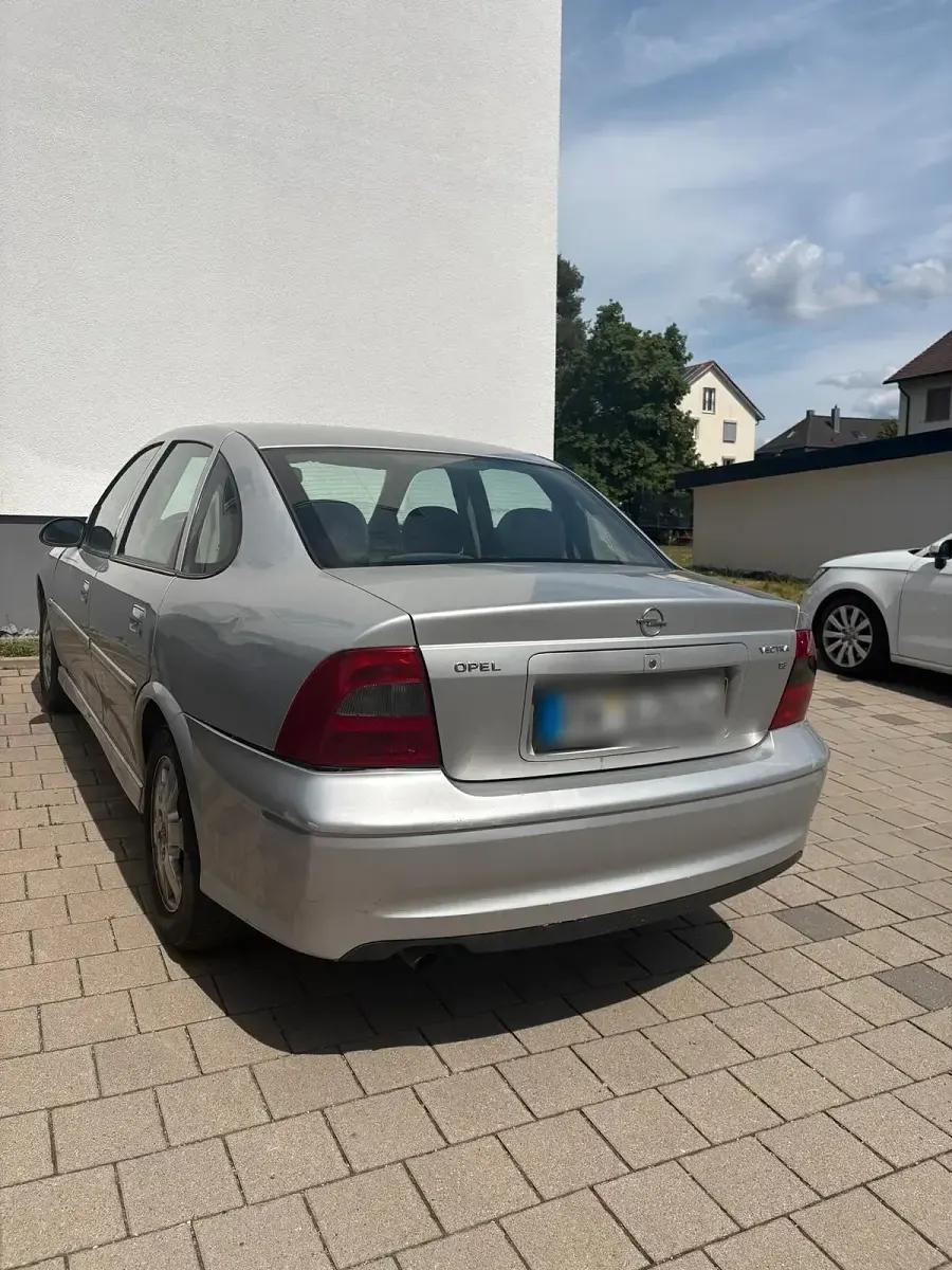 Gebraucht Opel Vectra 125 PS (91 kW) 2001 Limousine
