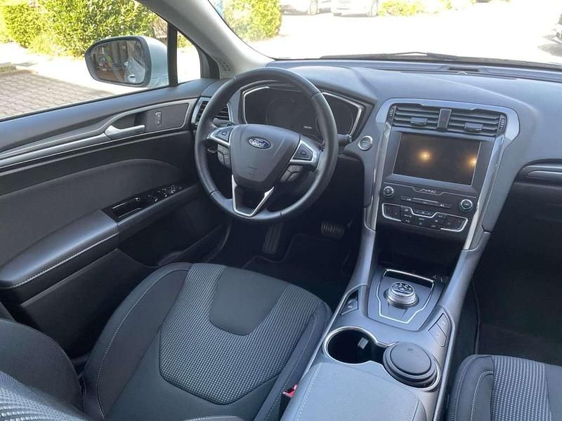Gebraucht Ford Mondeo Titanium 190 PS (139 kW) 2020 Polarsilber metallic Kombi