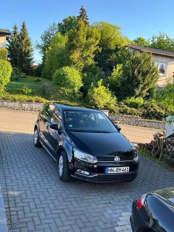 Schwarz Gebraucht 2017 VW Polo Comfortline Kleinwagen | 13.000 € (Fairer Preis) - Bild 1/4