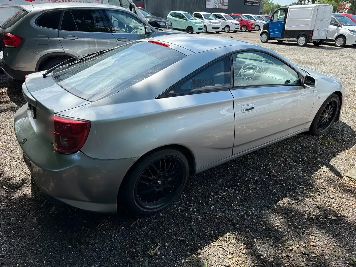 Gebraucht Toyota Celica 145 PS (106 kW) 2003 Silber Coupé